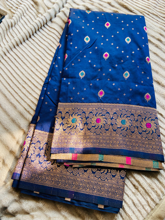 Navy Blue With Golden Zari Border sari in Silk 🦋 Saroj the label