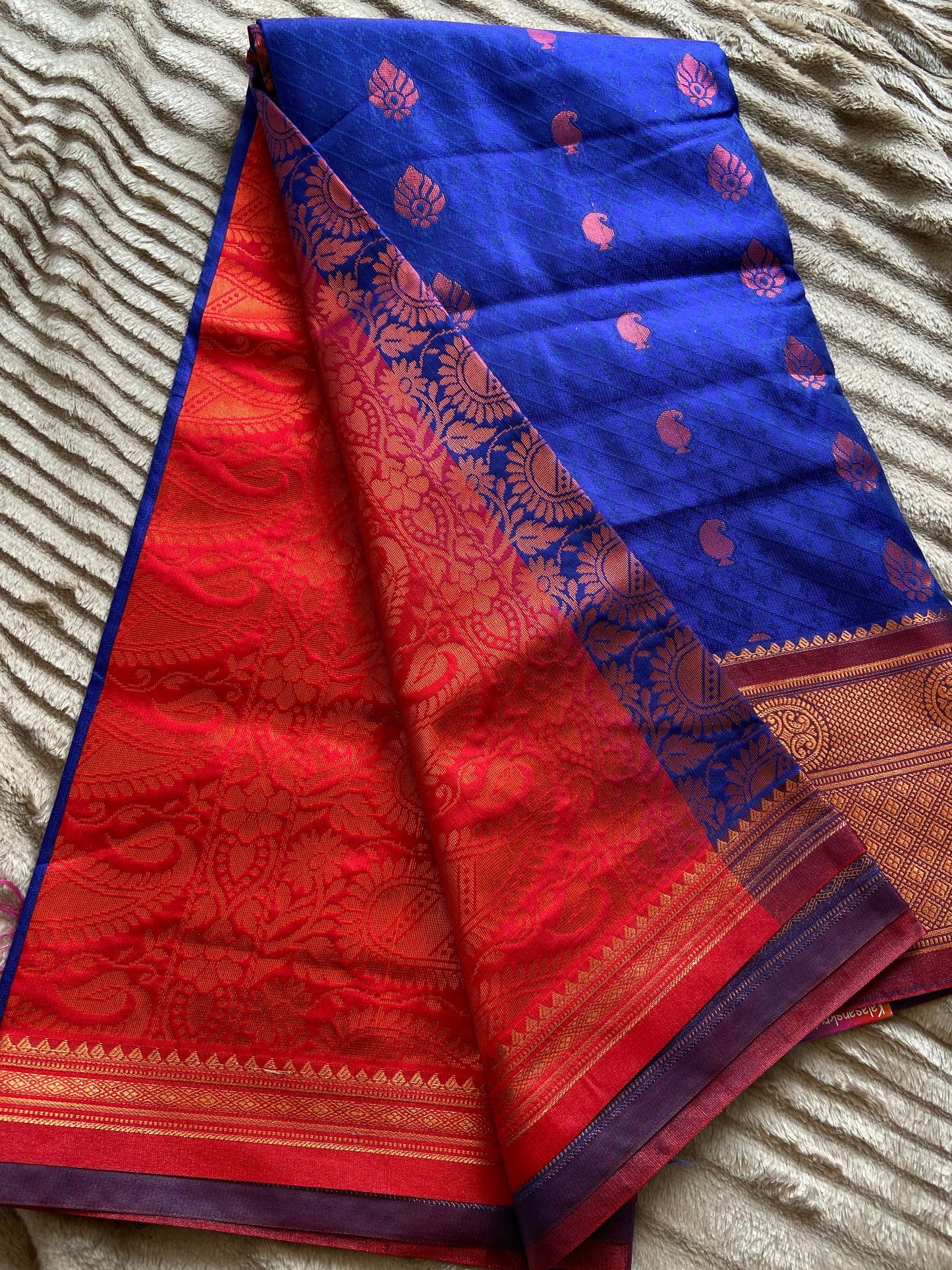 Beautiful Navy Blue :: Silk Saree Saroj the label