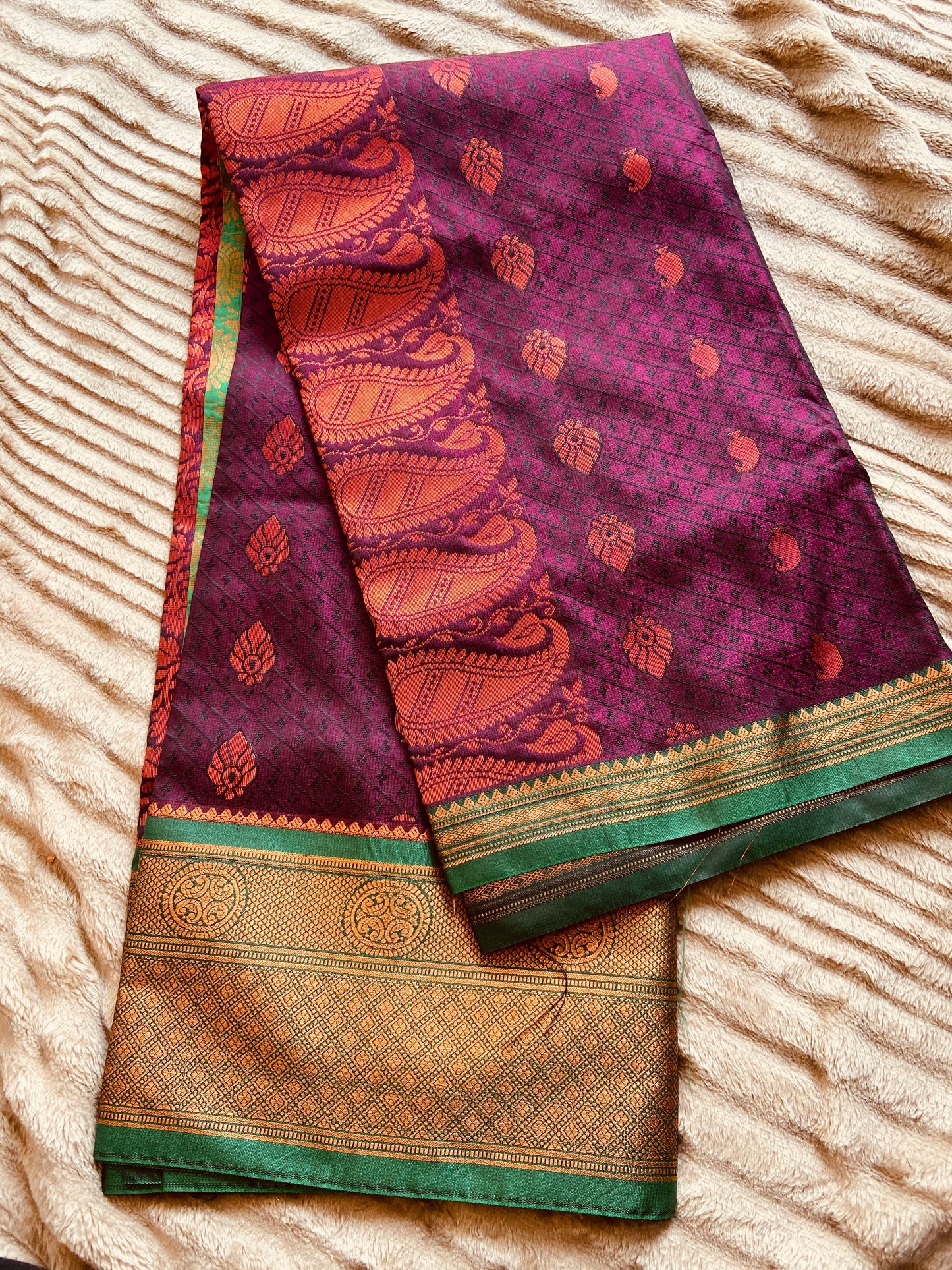 Ashtami :: Silk Saree :: Wine Colour Saroj the label