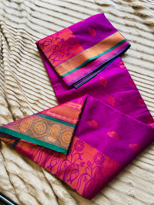 Plum and Green Combination :: Silk Saree ❤️ Saroj the label