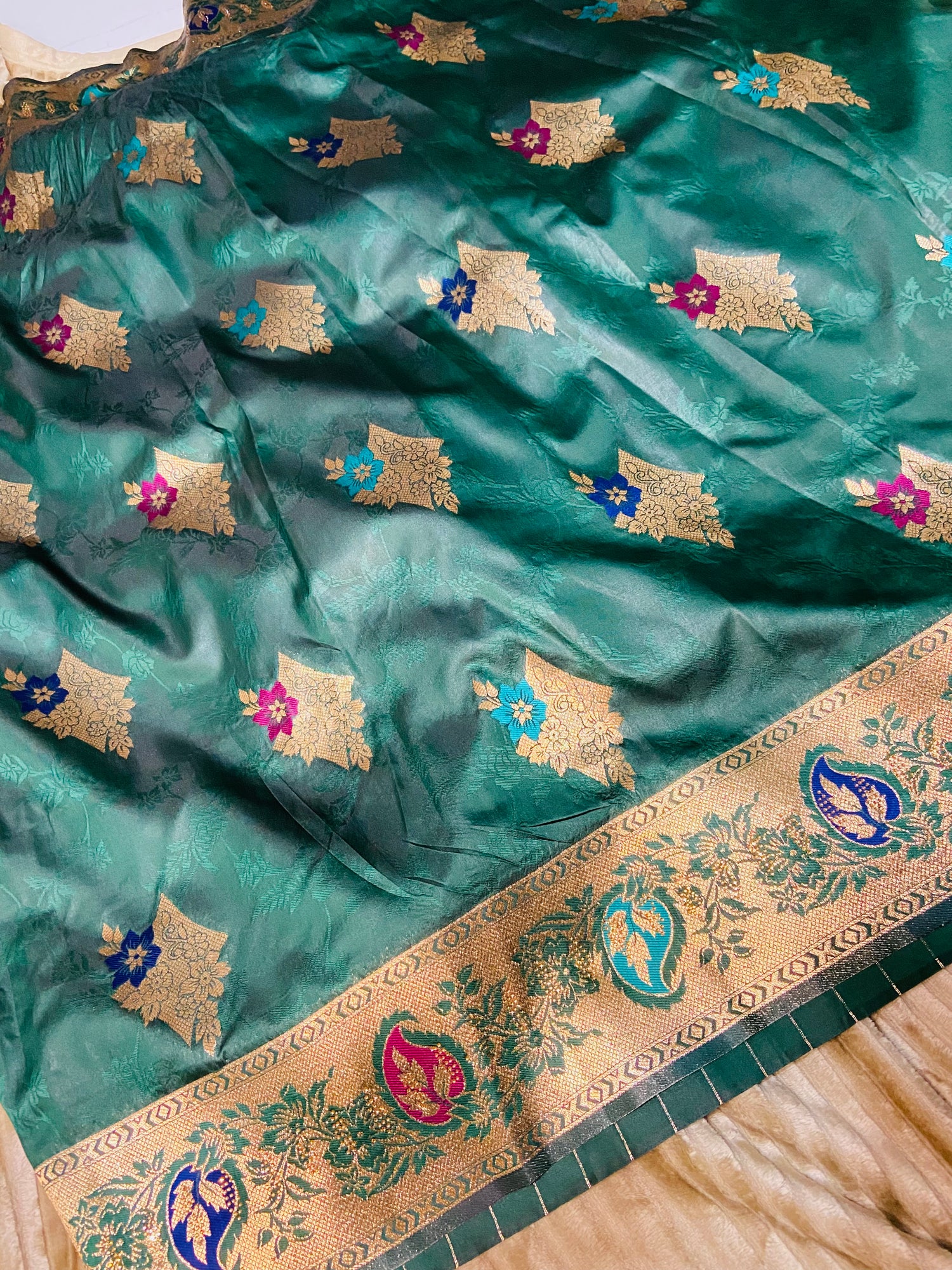 Sindhura Green and golden zari silk saree Saroj the label